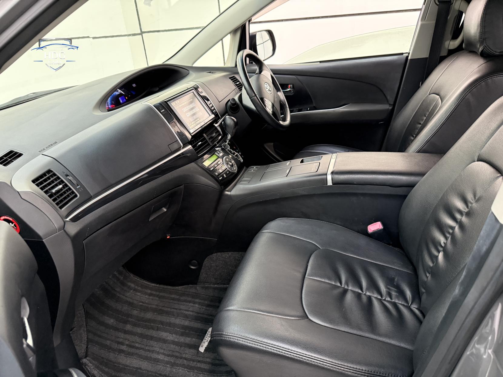 Toyota Estima Aeras G 2.4 G SPEC 2012