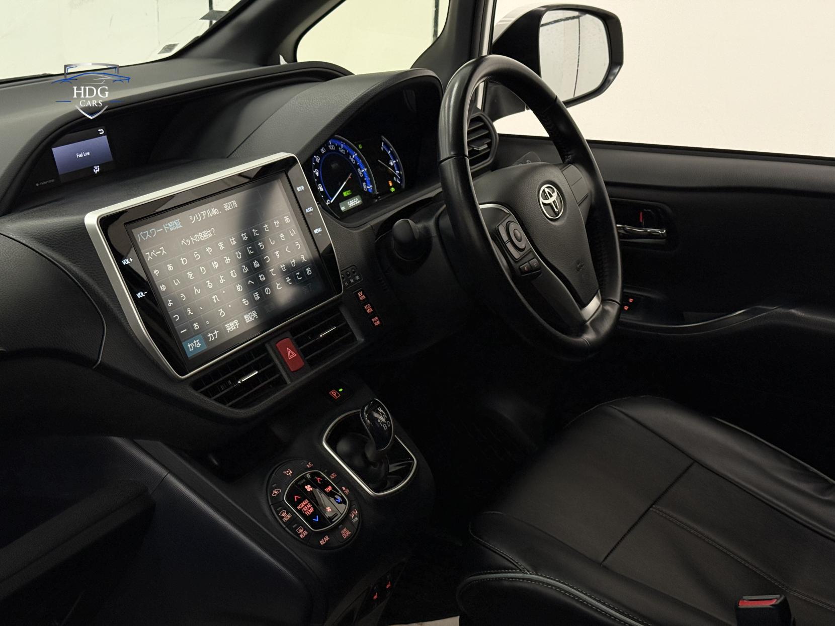 Toyota Voxy 1.8 Excel 2016