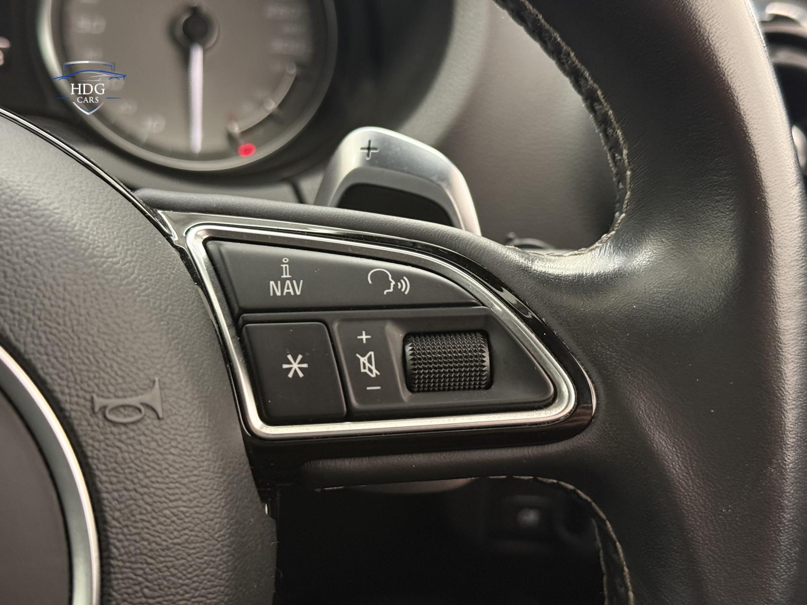 Audi S3 2.0 TFSI Sportback 5dr Petrol S Tronic quattro Euro 6 (s/s) (Nav) (300 ps)