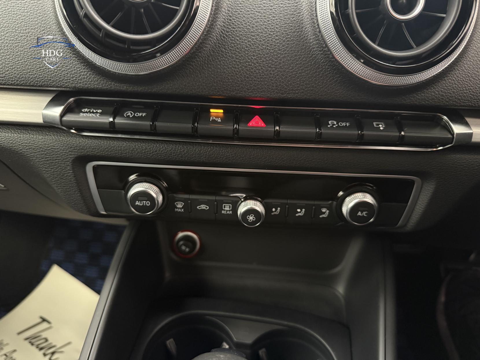 Audi S3 2.0 TFSI Sportback 5dr Petrol S Tronic quattro Euro 6 (s/s) (Nav) (300 ps)