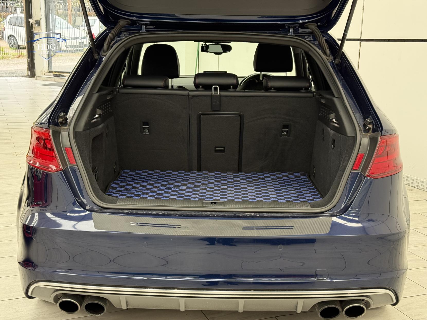 Audi S3 2.0 TFSI Sportback 5dr Petrol S Tronic quattro Euro 6 (s/s) (Nav) (300 ps)