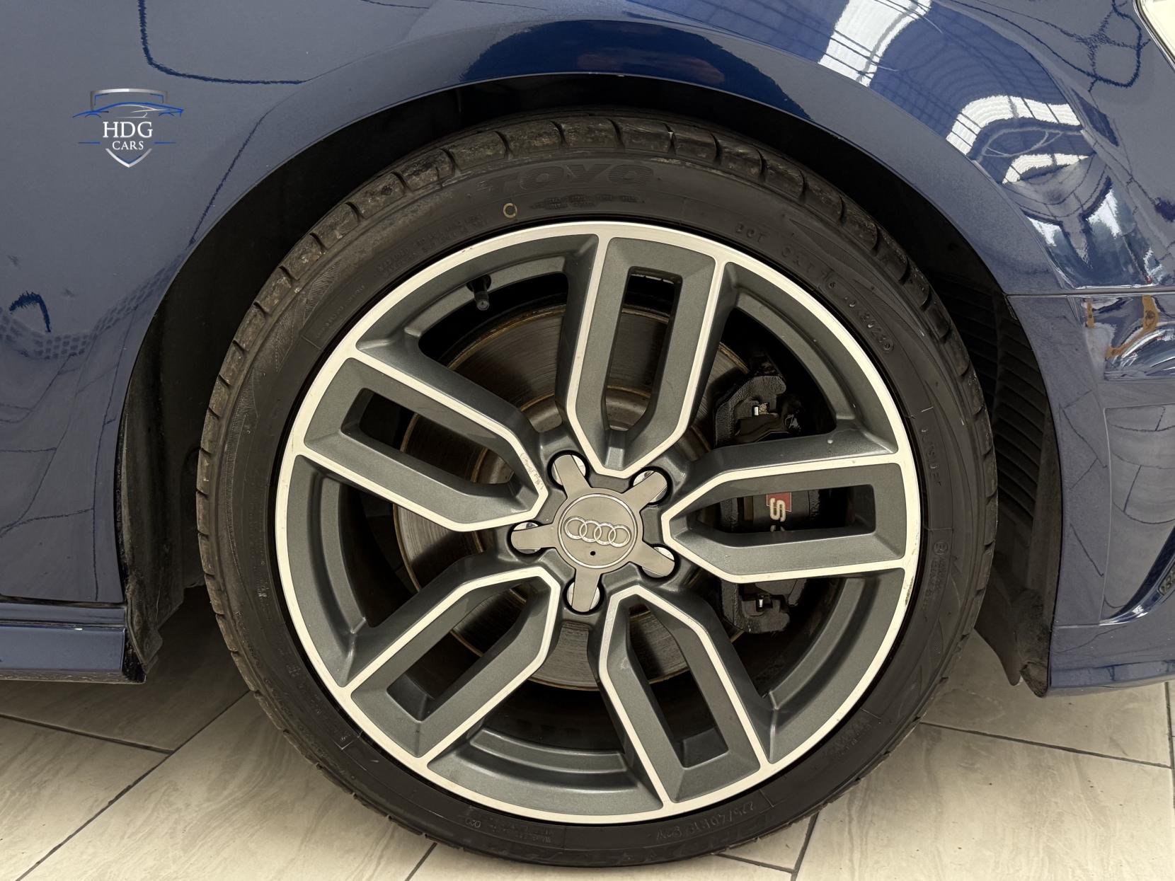 Audi S3 2.0 TFSI Sportback 5dr Petrol S Tronic quattro Euro 6 (s/s) (Nav) (300 ps)