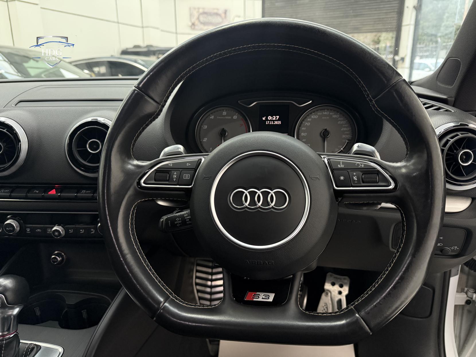 Audi S3 2.0 TFSI Sportback 5dr Petrol S Tronic quattro Euro 6 (s/s) (Nav) (300 ps)