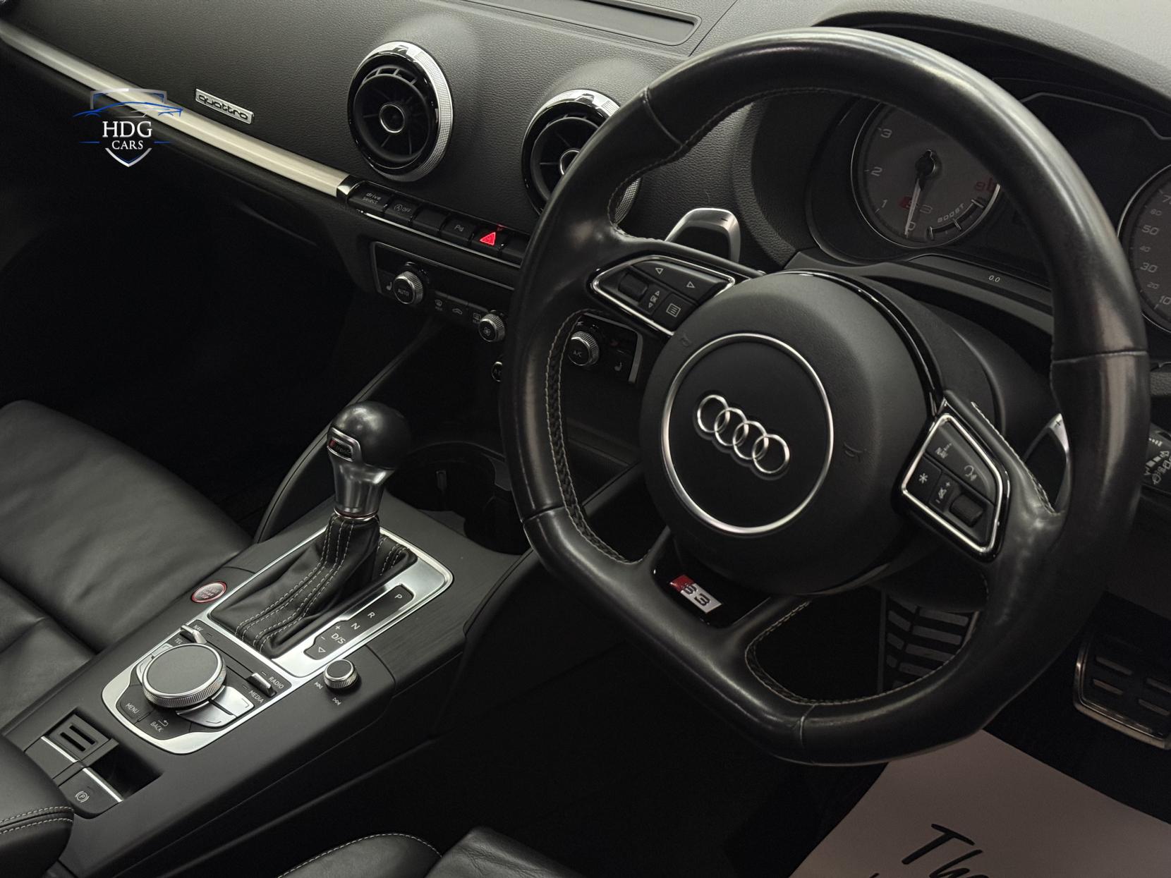 Audi S3 2.0 TFSI Sportback 5dr Petrol S Tronic quattro Euro 6 (s/s) (Nav) (300 ps)