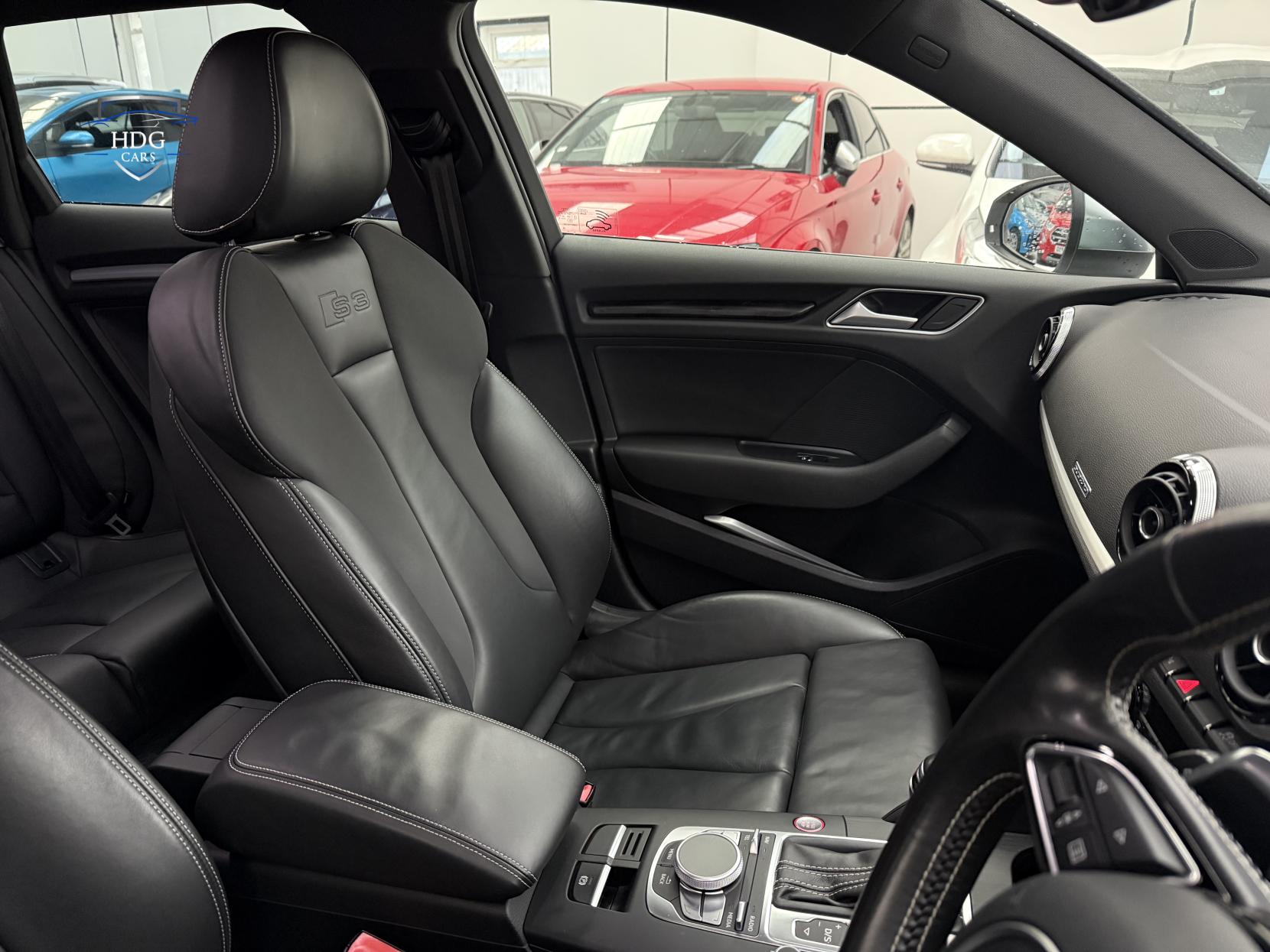 Audi S3 2.0 TFSI Sportback 5dr Petrol S Tronic quattro Euro 6 (s/s) (Nav) (300 ps)