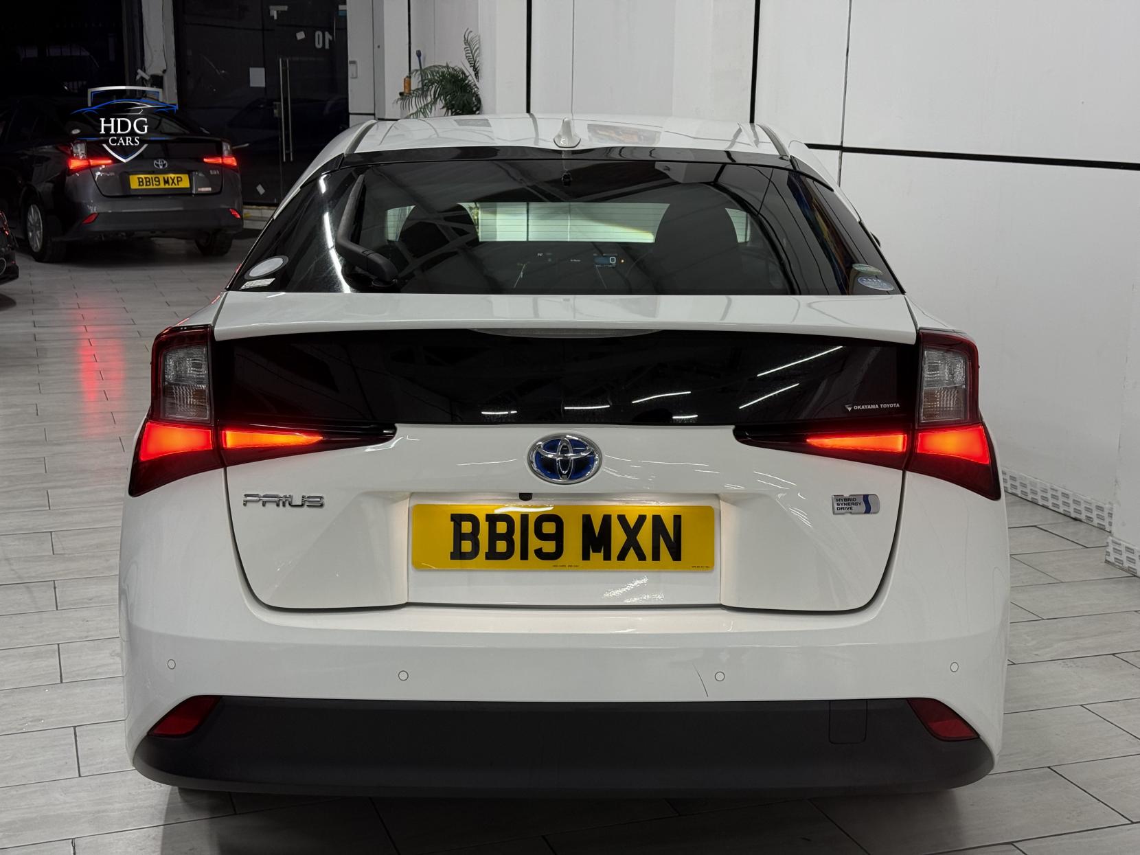 Toyota Prius 1.8 VVT-h Excel Hatchback 5dr Petrol Hybrid CVT Euro 6 (s/s) (15in Alloy) (122 ps)