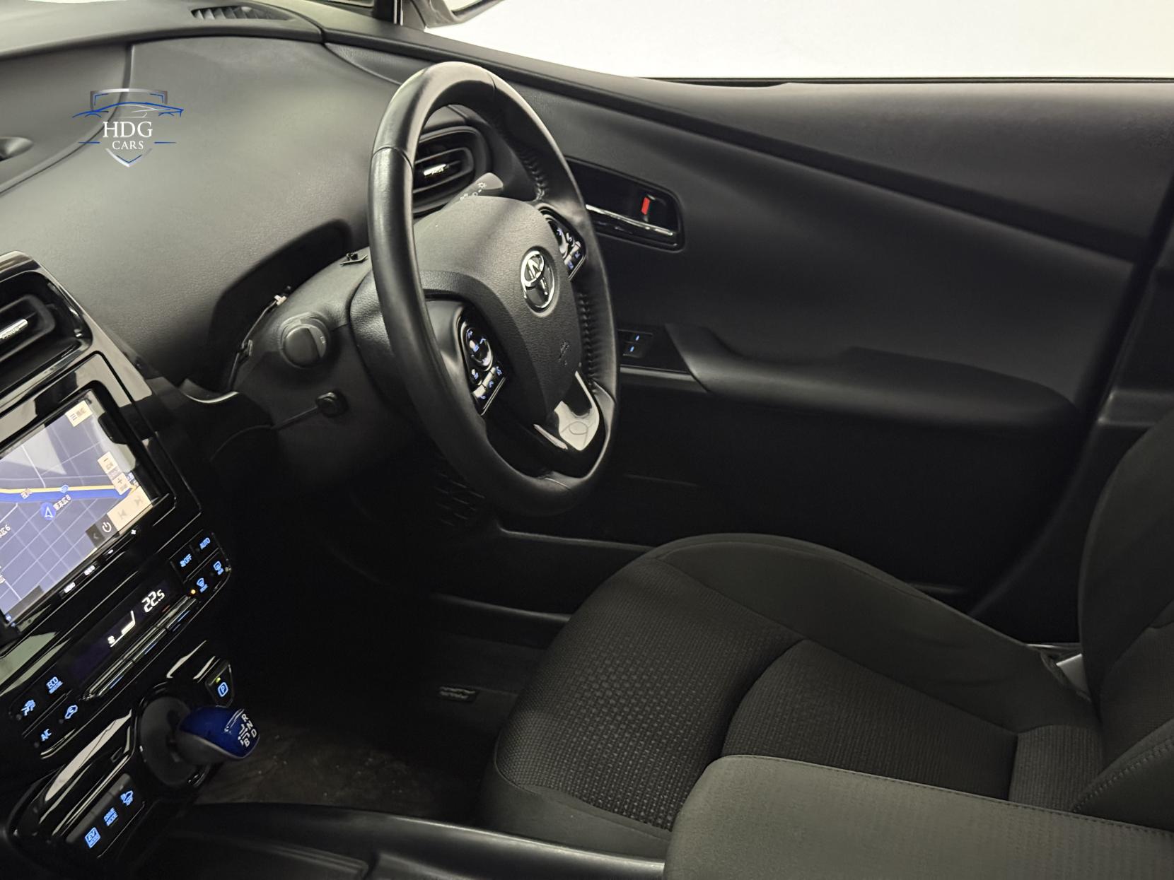Toyota Prius 1.8 VVT-h Excel Hatchback 5dr Petrol Hybrid CVT Euro 6 (s/s) (15in Alloy) (122 ps)
