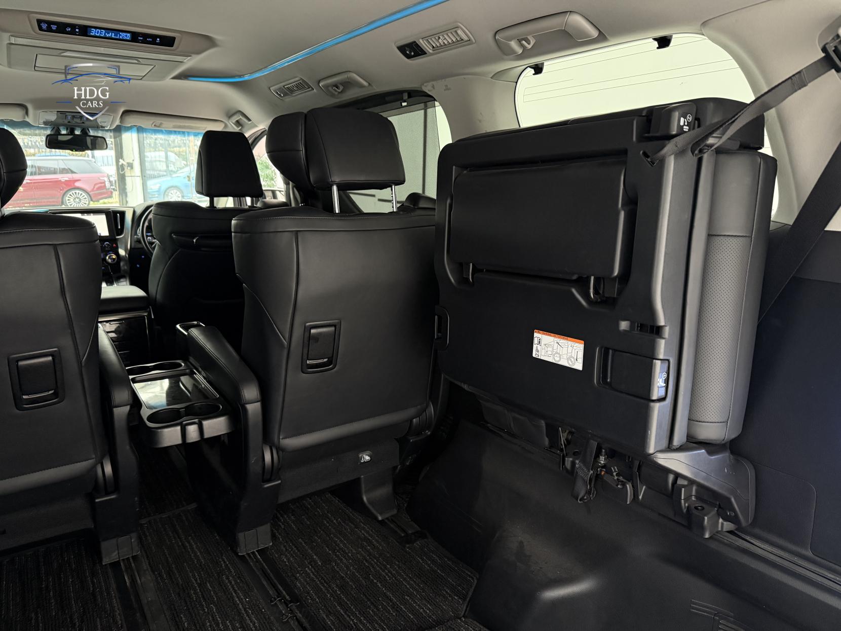 Toyota Alphard 2.5 SR C PACKAGE  2016