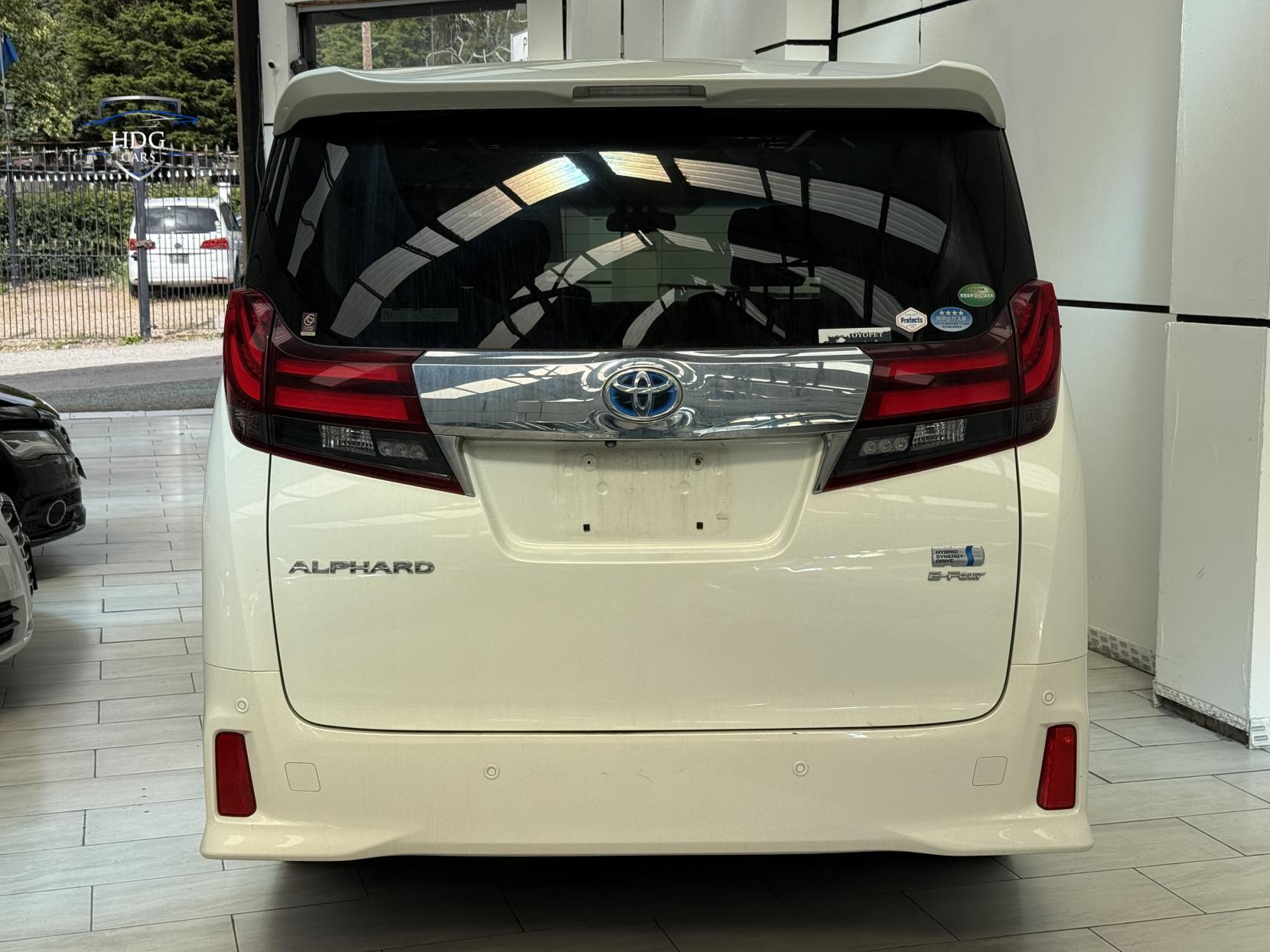 Toyota Alphard 2.5 ZX HYBRID 2016