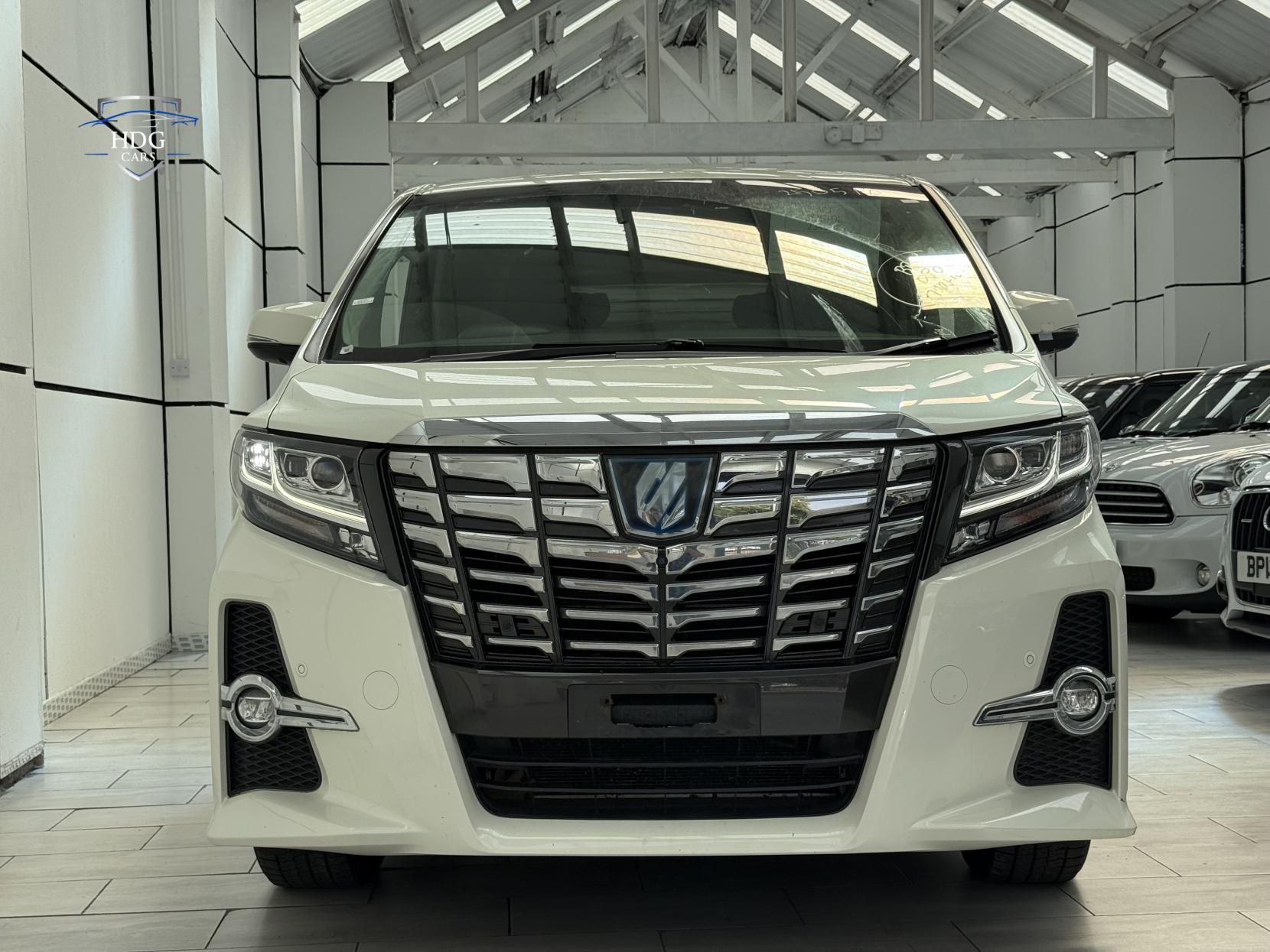 Toyota Alphard 2.5 ZX HYBRID 2016