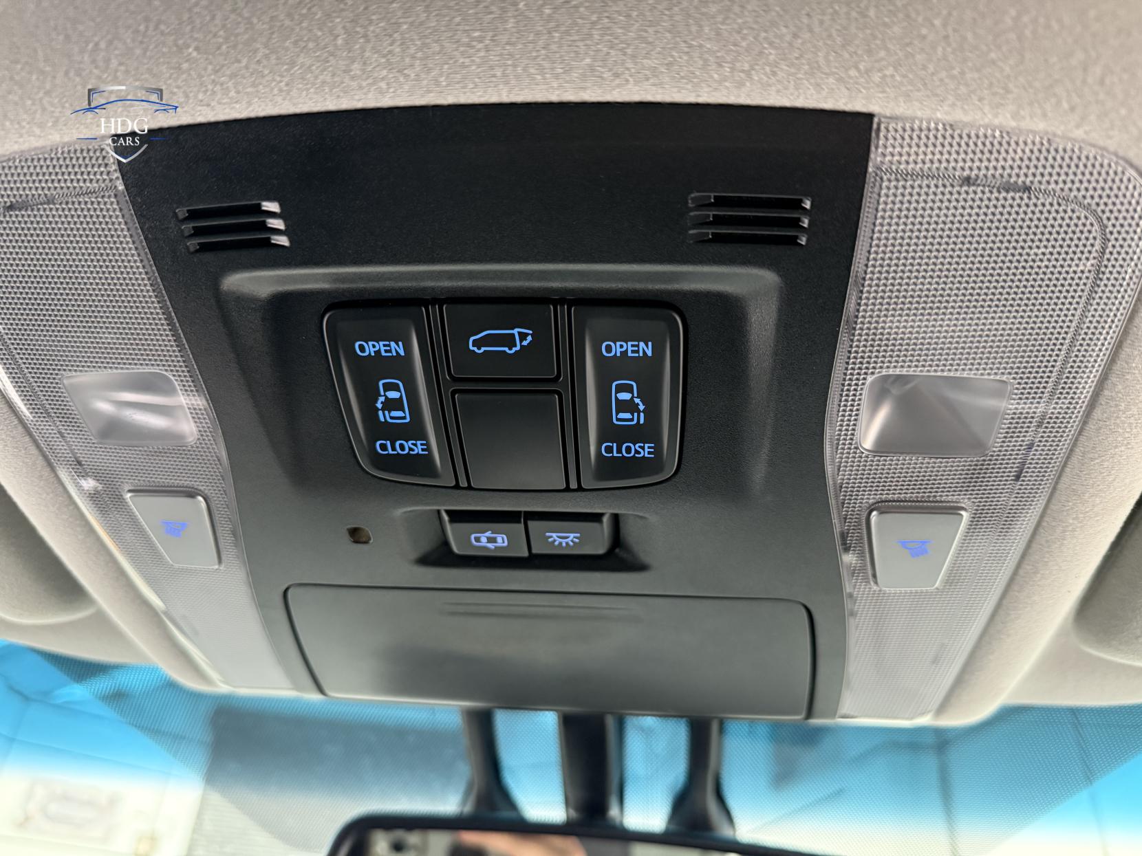 Toyota Alphard 2.5 SR C PACKAGE  2016