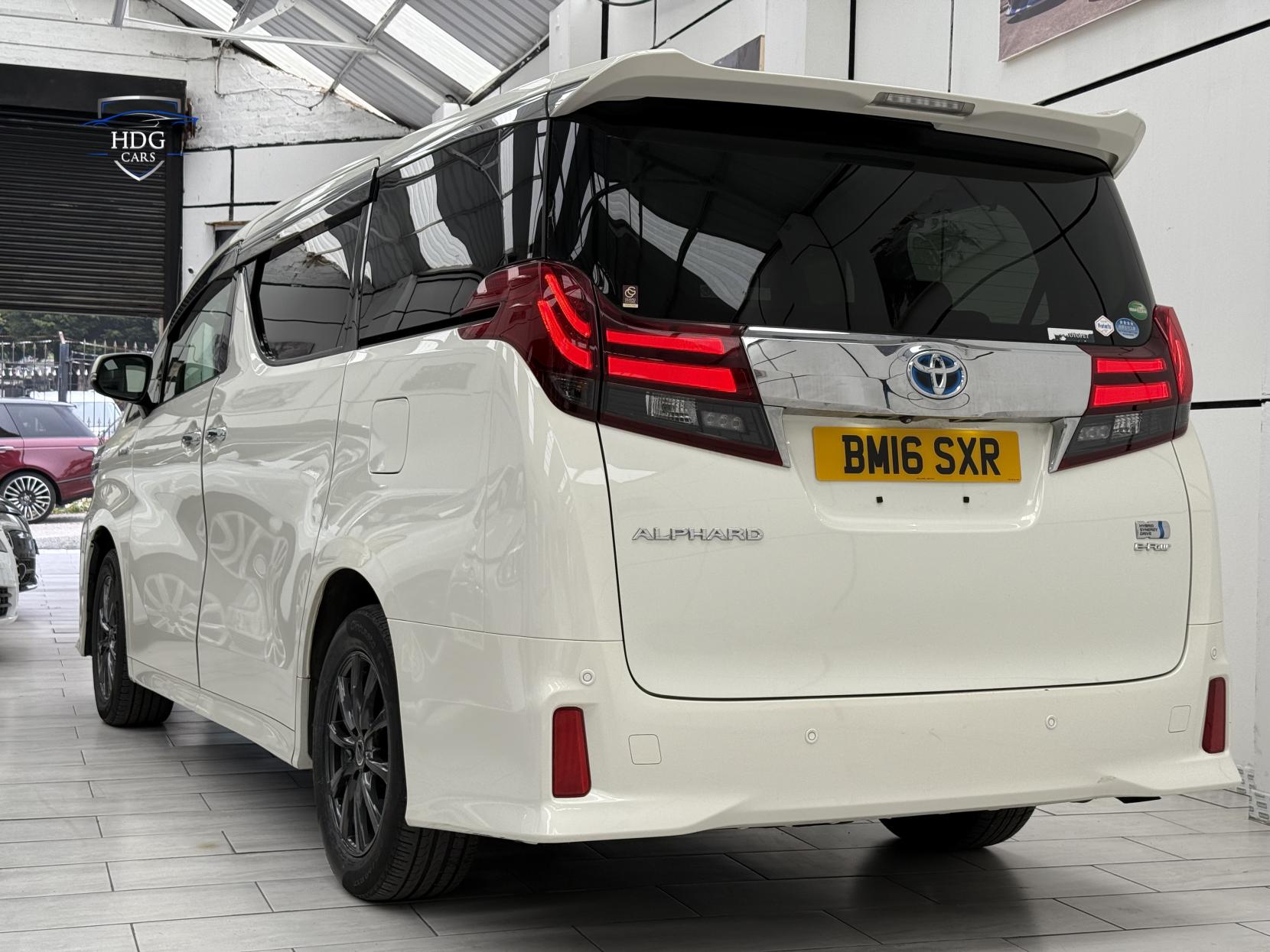 Toyota Alphard 2.5 SR C PACKAGE  2016