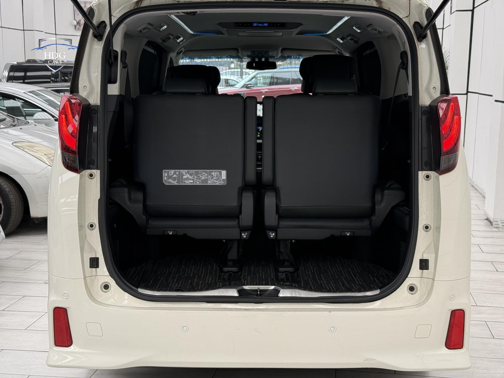 Toyota Alphard 2.5 SR C PACKAGE  2016