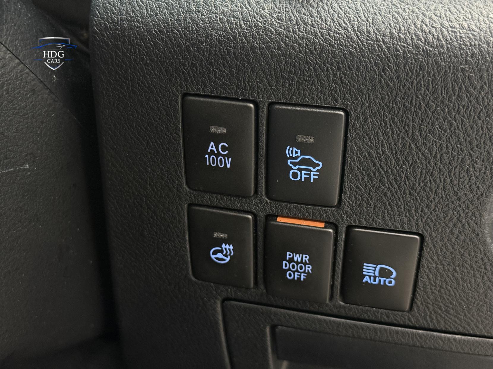 Toyota Alphard 2.5 SR C PACKAGE  2016