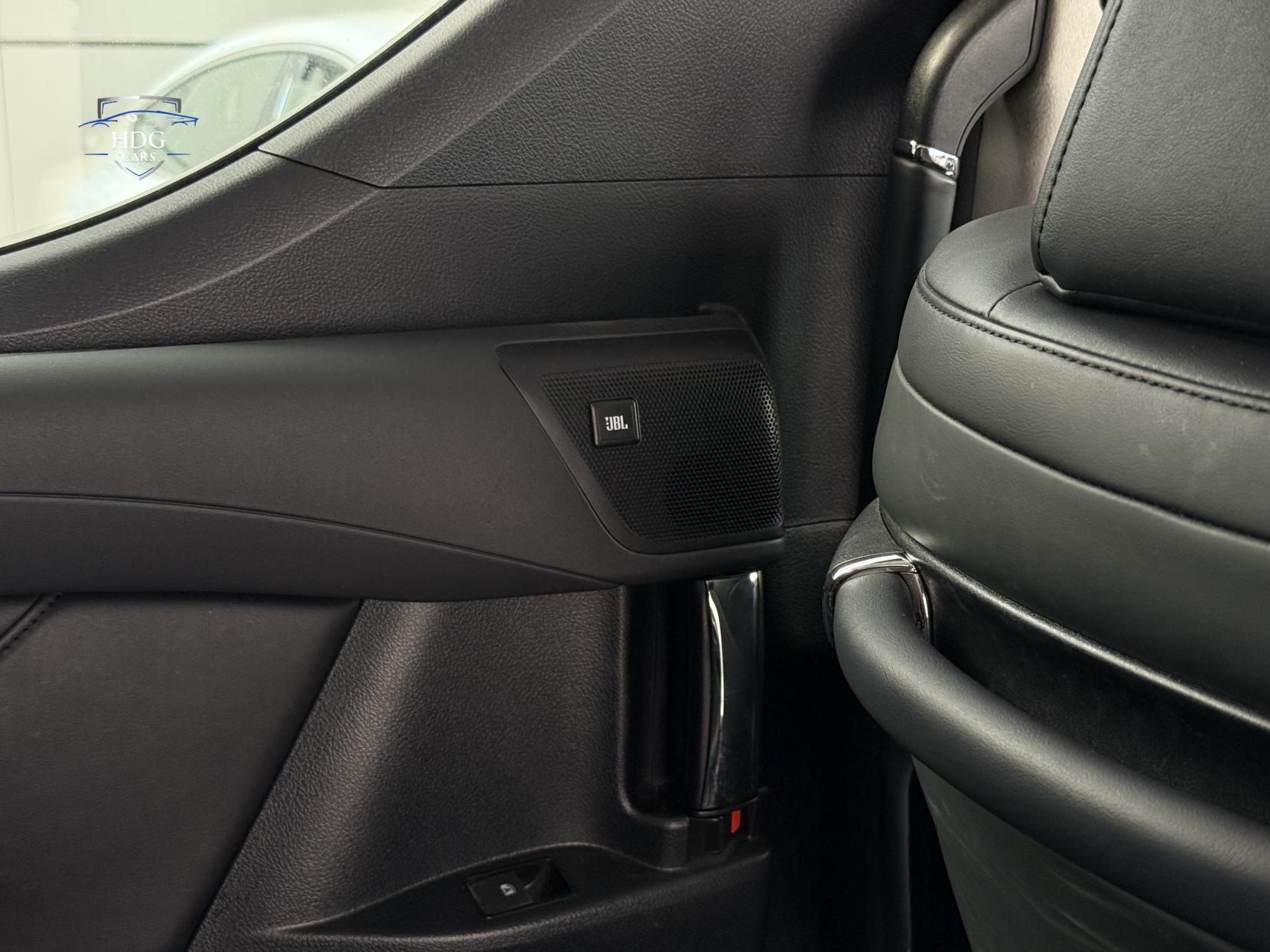 Toyota Alphard 2.5 ZX HYBRID 2016